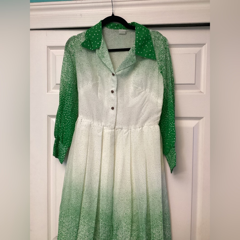 💥PRICE DROP💥 Vintage Maxi Dress - Picture 2 of 7